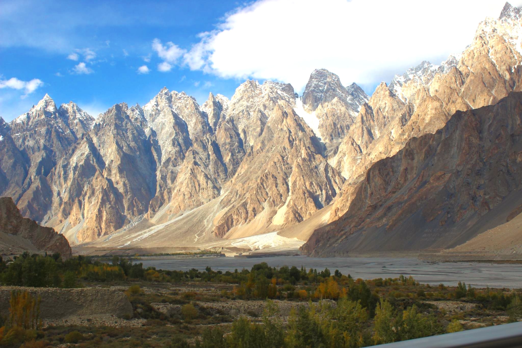 An Unforgettable Fall in Pakistan-A local's guide to autumn's majesty