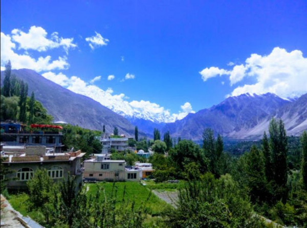 Hilltop Hotel Hunza